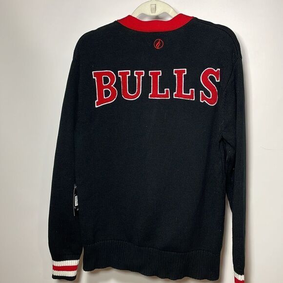 FISLL Bulls cardigan knit sweater - Picture 5 of 9